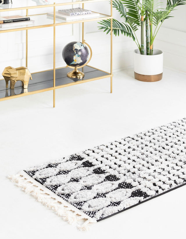 Charcoal 2' x 6' Cherokee Runner Area Rug 100% Polypropylene With Cotton Backing Modern Geometric Carpet for Home Decor Interior Design Rooms for Sale at Rug Engine