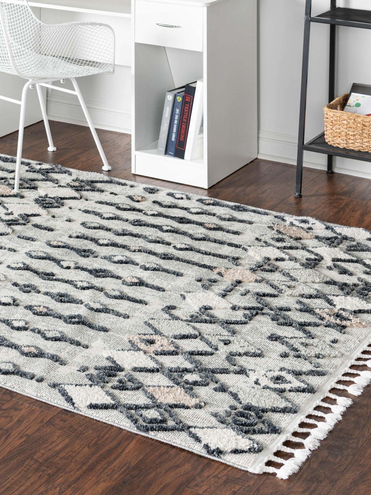 Sand 7' 10 x 10' Cherokee Rectangle Area Rug 100% Polypropylene With Cotton Backing Modern Geometric Carpet for Home Decor Interior Design Rooms for Sale at Rug Engine