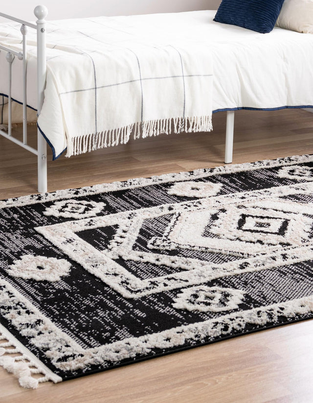 Fossil Gray 5' 3 x 8' Cherokee Rectangle Area Rug 100% Polypropylene With Cotton Backing Modern Geometric Carpet for Home Decor Interior Design Rooms for Sale at Rug Engine