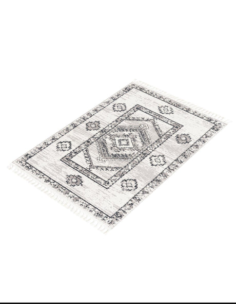 Sand 5' 3 x 8' Cherokee Rectangle Area Rug 100% Polypropylene With Cotton Backing Modern Geometric Carpet for Home Decor Interior Design Rooms for Sale at Rug Engine