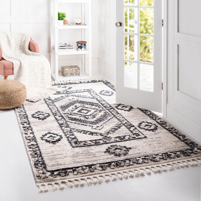Sand 5' 3 x 8' Cherokee Rectangle Area Rug 100% Polypropylene With Cotton Backing Modern Geometric Carpet for Home Decor Interior Design Rooms for Sale at Rug Engine
