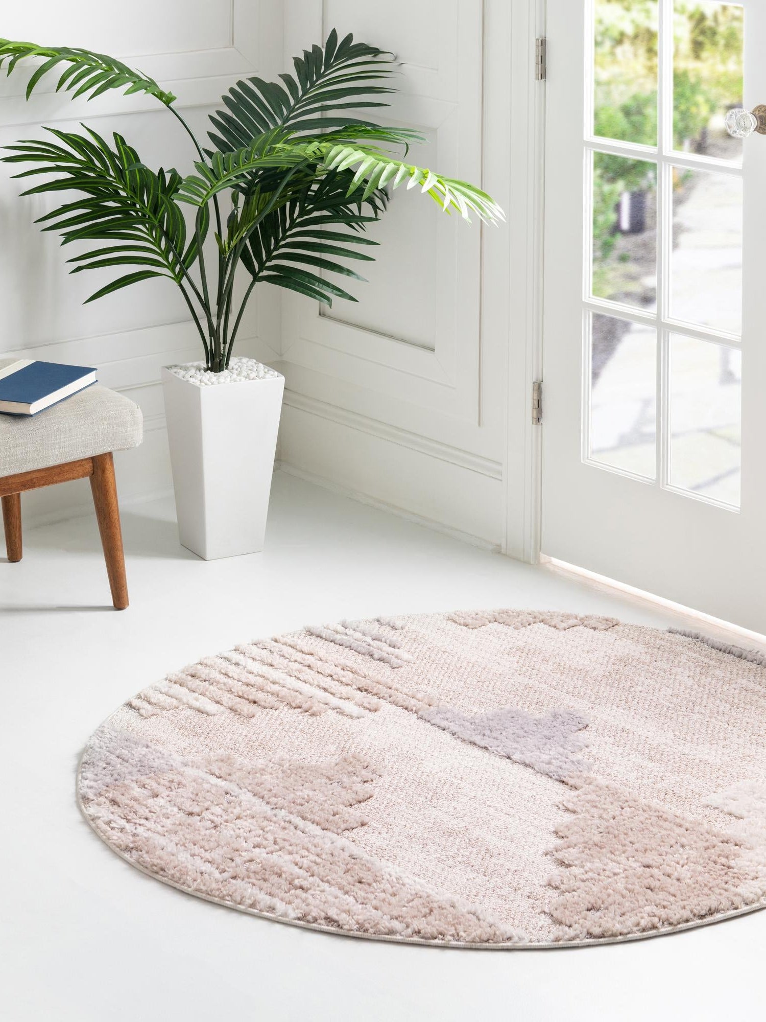 Sand 4' x 4' Cherokee Round Area Rug 100% Polypropylene With Cotton Backing Modern Geometric Carpet for Home Decor Interior Design Rooms for Sale at Rug Engine