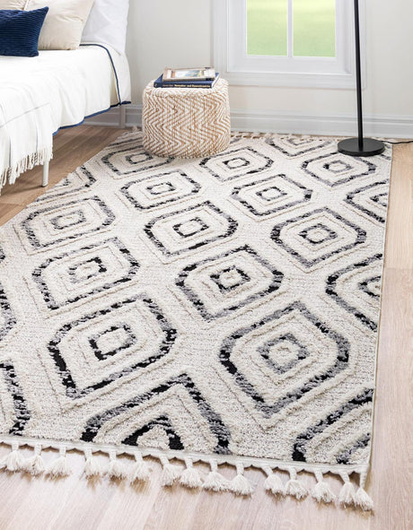 Black and White 6' x 9' Cherokee Rectangle Area Rug 100% Polypropylene With Cotton Backing Modern Geometric Carpet for Home Decor Interior Design Rooms for Sale at Rug Engine