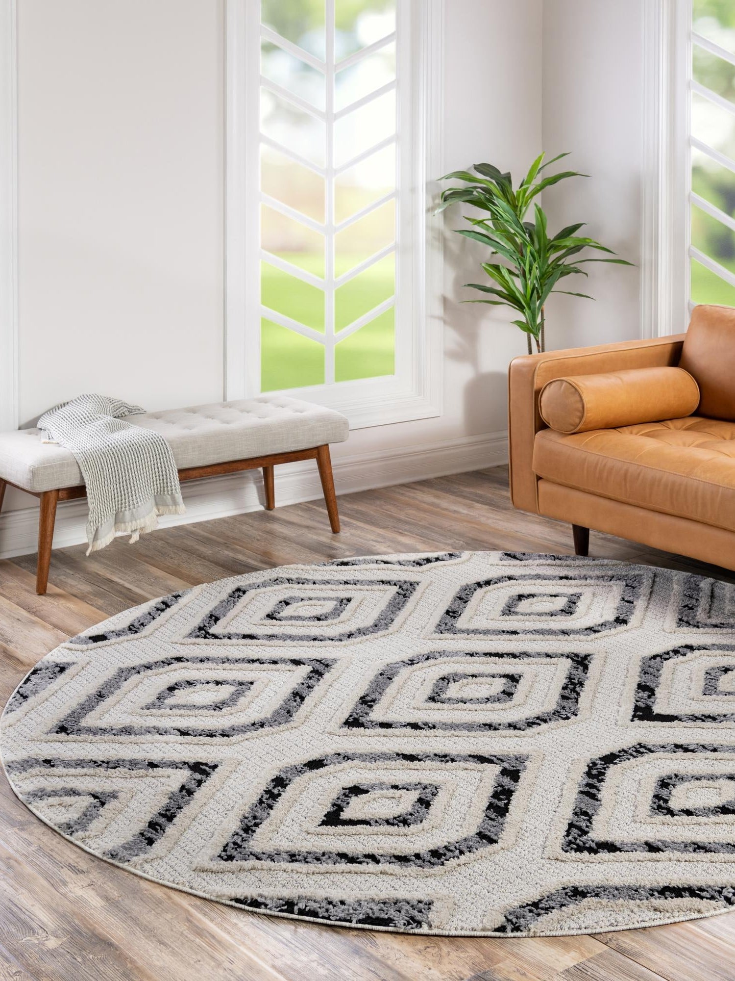 Black and White 4' x 4' Cherokee Round Area Rug 100% Polypropylene With Cotton Backing Modern Geometric Carpet for Home Decor Interior Design Rooms for Sale at Rug Engine