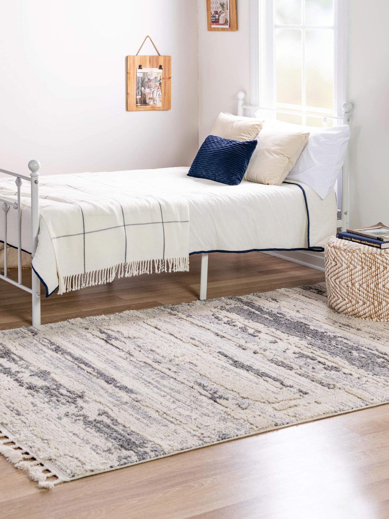 Sand 5' 3 x 8' Cherokee Rectangle Area Rug 100% Polypropylene With Cotton Backing Modern Geometric Carpet for Home Decor Interior Design Rooms for Sale at Rug Engine