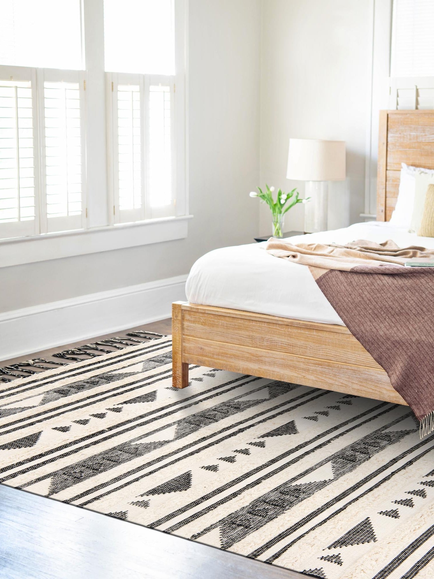 Charcoal 3' 3 x 5' 1 Mesa Rectangle Area Rug 100% Wool Geometric All Natural Carpet for Living, Dining, Office, Bedrooms, Dorms, Kitchens for Sale at Rug Engine
