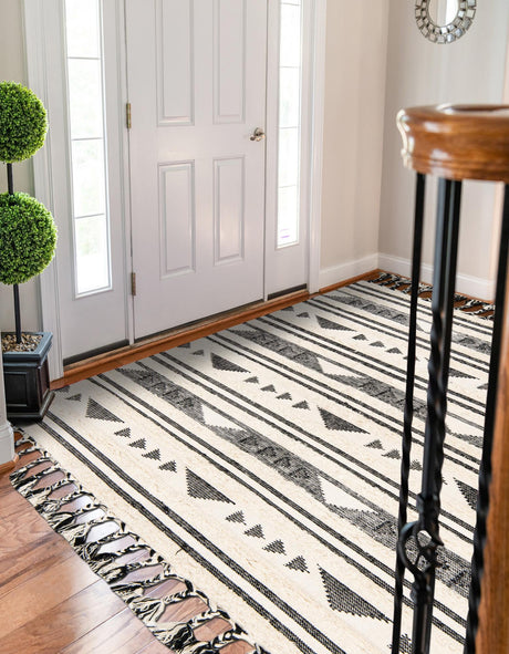 Charcoal 4' 1 x 6' 1 Mesa Rectangle Area Rug 100% Wool Geometric All Natural Carpet for Living, Dining, Office, Bedrooms, Dorms, Kitchens for Sale at Rug Engine