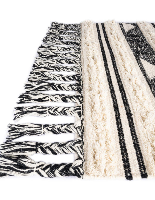 Charcoal 2' 2 x 6' 1 Mesa Runner Area Rug 100% Wool Geometric All Natural Carpet for Living, Dining, Office, Bedrooms, Dorms, Kitchens for Sale at Rug Engine