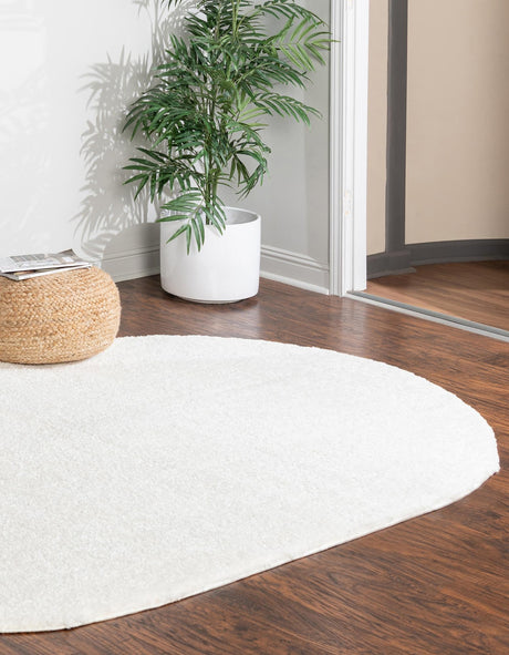 Snow White 3' 3 x 5' 3 Solo Oval Area Rug Thick Soft Touch Fluffy & Plush Shaggy Pile Durable Minimalist Carpet for Classic Interior Design for Sale at Rug Engine