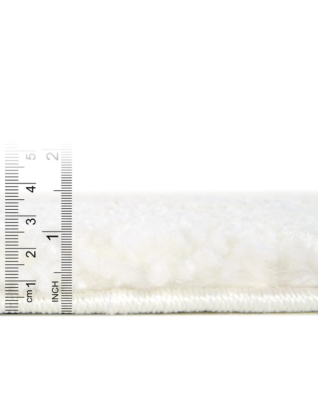 Snow White 5' x 8' Solo Oval Area Rug Thick Soft Touch Fluffy & Plush Shaggy Pile