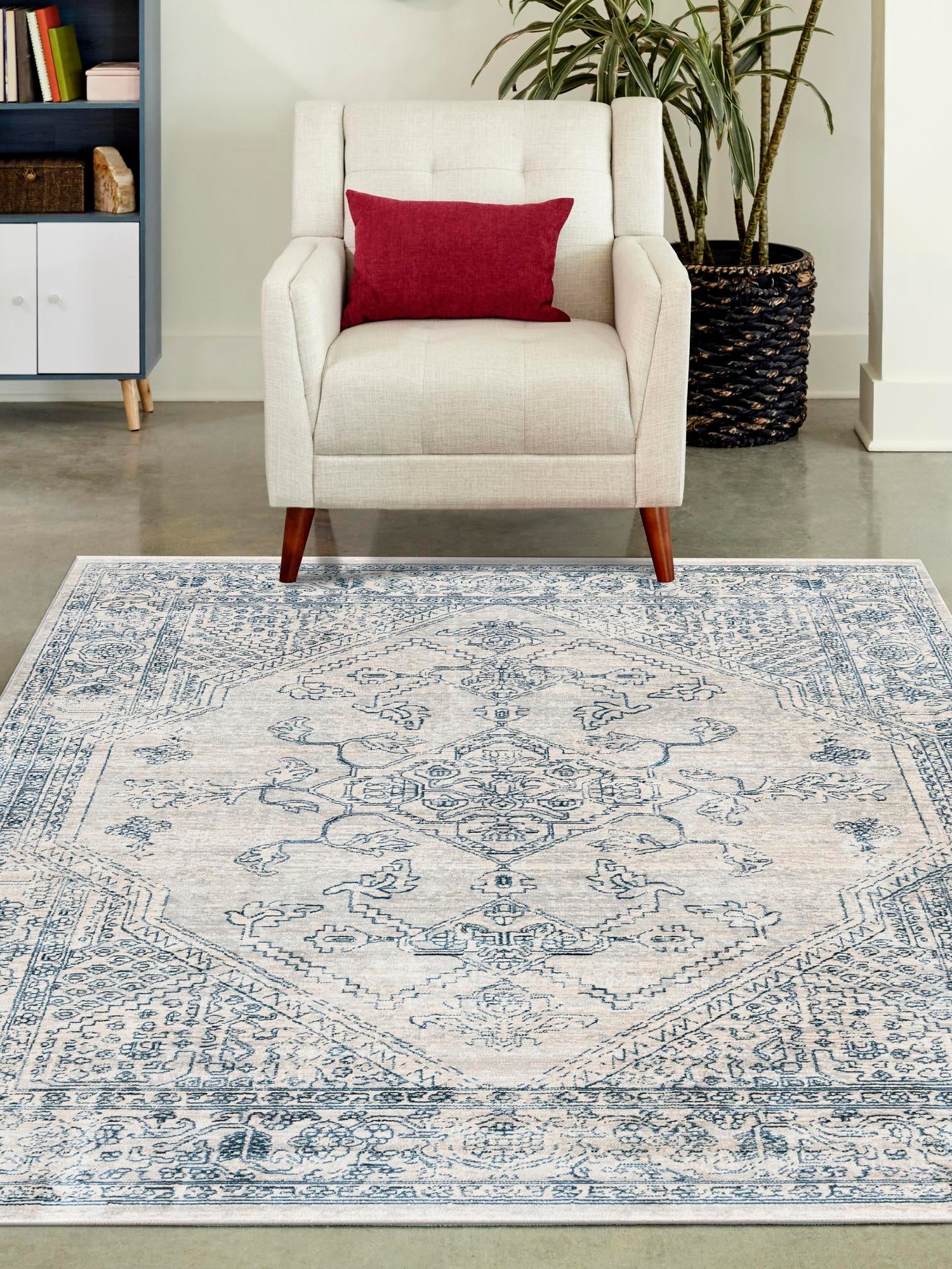 Gray 9' x 12' Newport Rectangle Area Rug 100% Polypropylene Traditional Distressed Classic Contemporary Carpet for Home Decor for Sale at Rug Engine