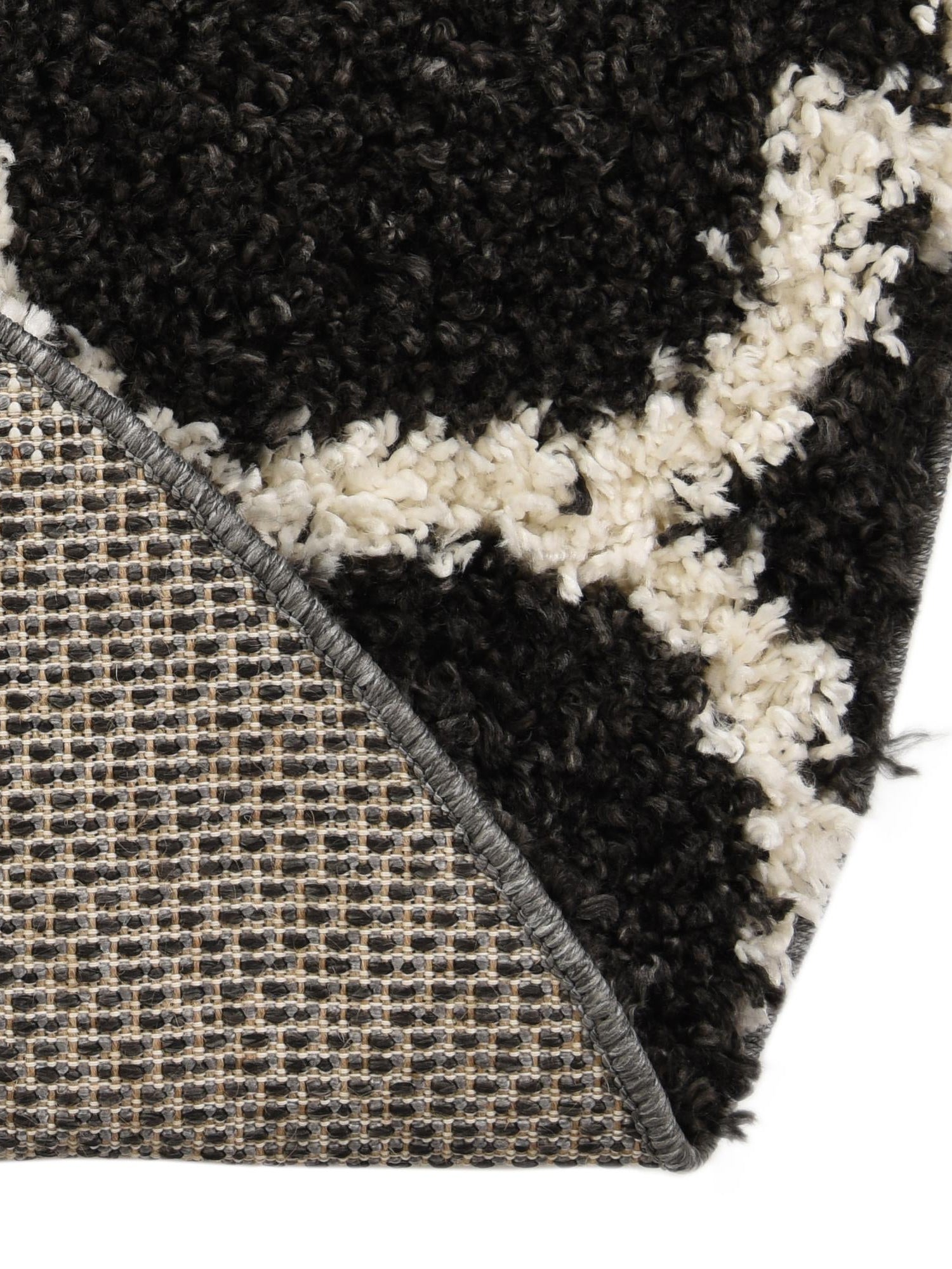 Black and White 5' 3 x 5' 3 Hygge Shag Round Area Rug Thick Soft Touch Fluffy & Plush Shaggy Pile 100% Polypropylene With Jute Backing Modern Carpet for Sale at Rug Engine