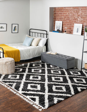 Black and White 7' 10 x 7' 10 Hygge Shag Square Area Rug Thick Soft Touch Fluffy & Plush Shaggy Pile 100% Polypropylene With Jute Backing Modern Carpet for Sale at Rug Engine