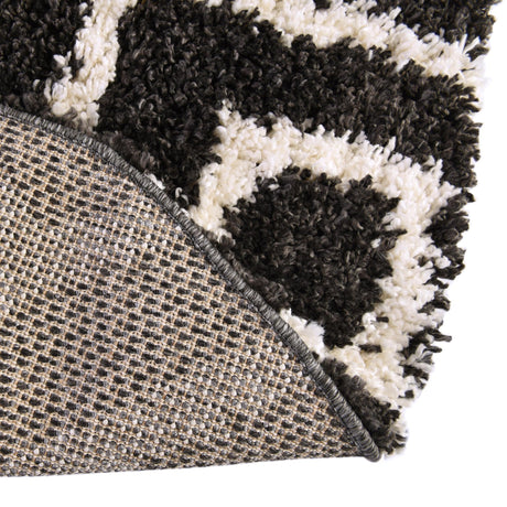 Black and White 5' 3 x 5' 3 Hygge Shag Round Area Rug Thick Soft Touch Fluffy & Plush Shaggy Pile 100% Polypropylene With Jute Backing Modern Carpet for Sale at Rug Engine