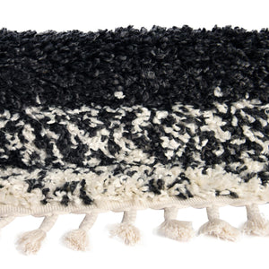 Black and White 7' 10 x 7' 10 Hygge Shag Square Area Rug Thick Soft Touch Fluffy & Plush Shaggy Pile 100% Polypropylene With Jute Backing Modern Carpet for Sale at Rug Engine