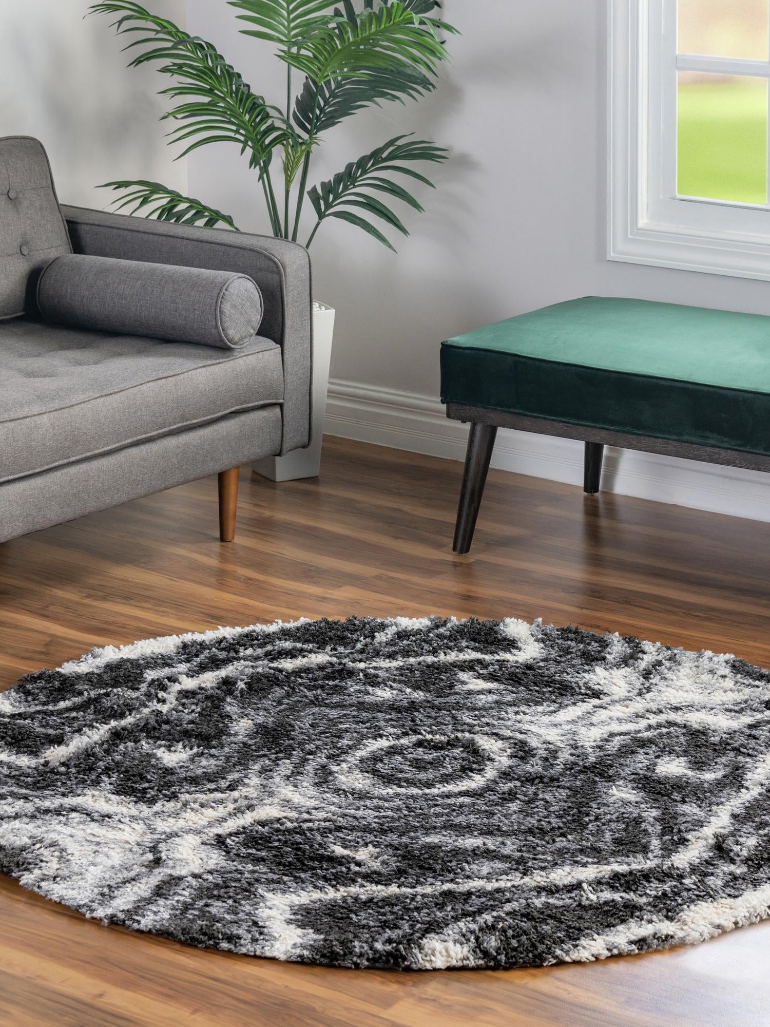 Black and White 3' 3 x 3' 3 Hygge Shag Round Area Rug Thick Soft Touch Fluffy & Plush Shaggy Pile 100% Polypropylene With Jute Backing Modern Carpet for Sale at Rug Engine