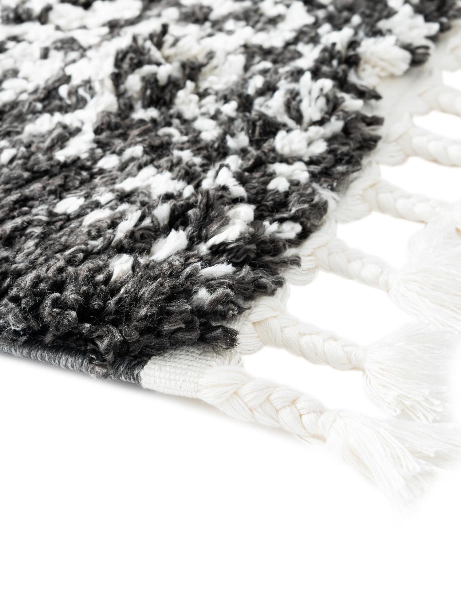 Black and White 4' x 6' Serenity Shag Rectangle Area Rug Thick Soft Touch Fluffy & Plush Shaggy Pile