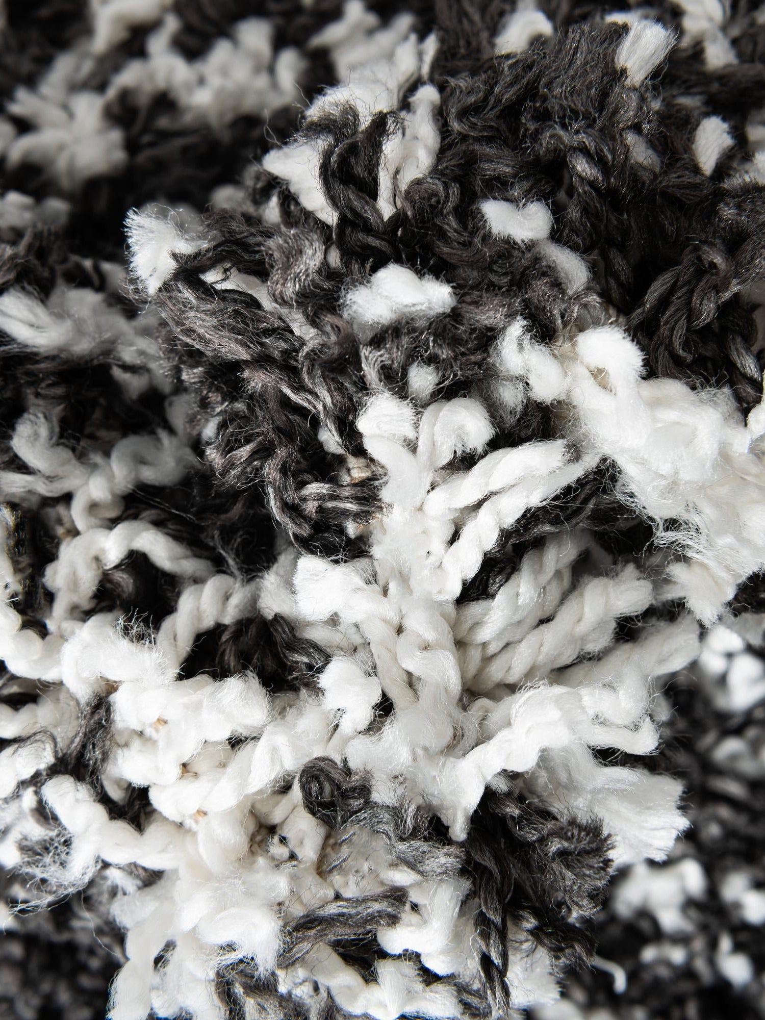 Black and White 4' x 6' Serenity Shag Rectangle Area Rug Thick Soft Touch Fluffy & Plush Shaggy Pile