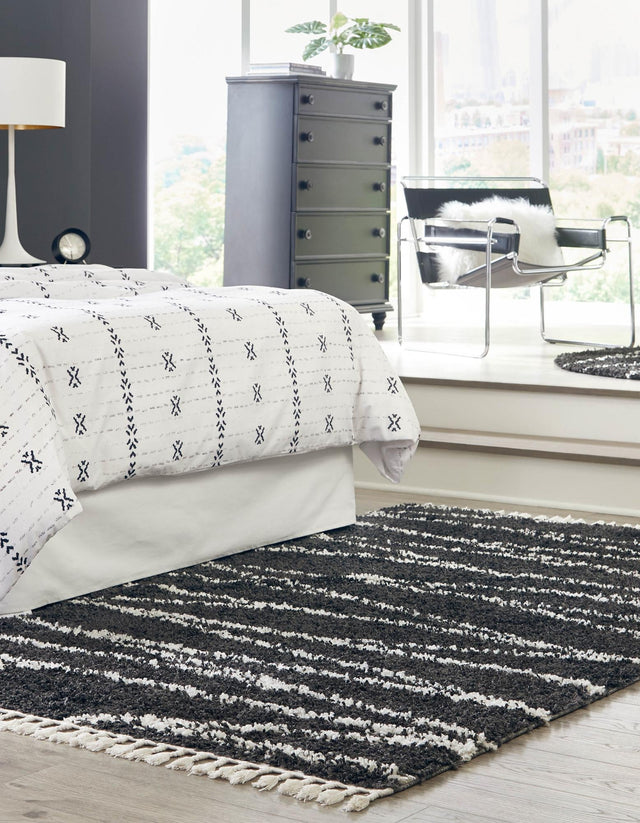 Black and White 4' x 6' Serenity Shag Rectangle Area Rug Thick Soft Touch Fluffy & Plush Shaggy Pile
