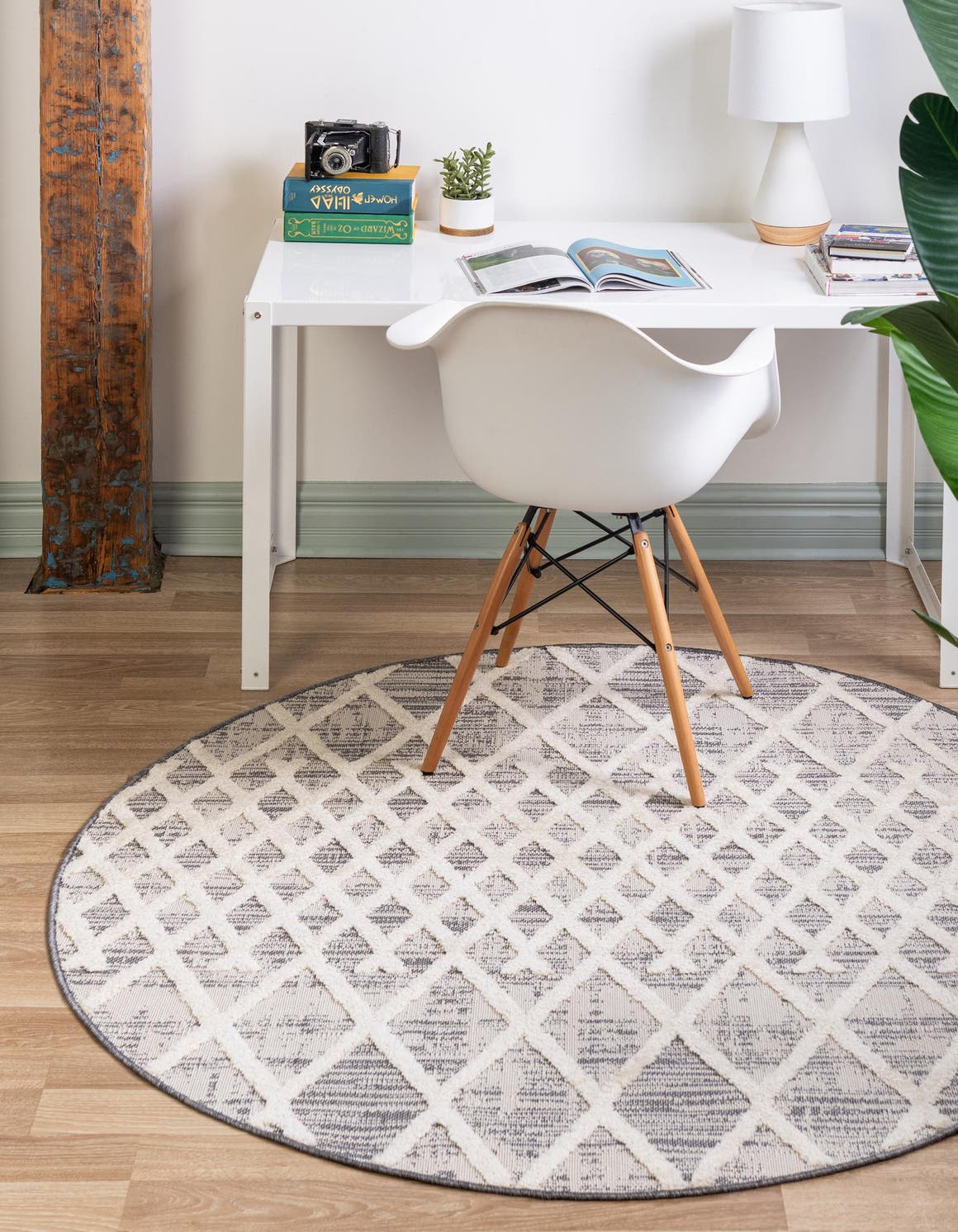 Gray 5' 3 x 5' 3 Arlo Round Area Rug 100% Polypropylene With Cotton Backing Easy Clean Indoor Living Room Bedroom Dining Office Carpet for Sale at Rug Engine