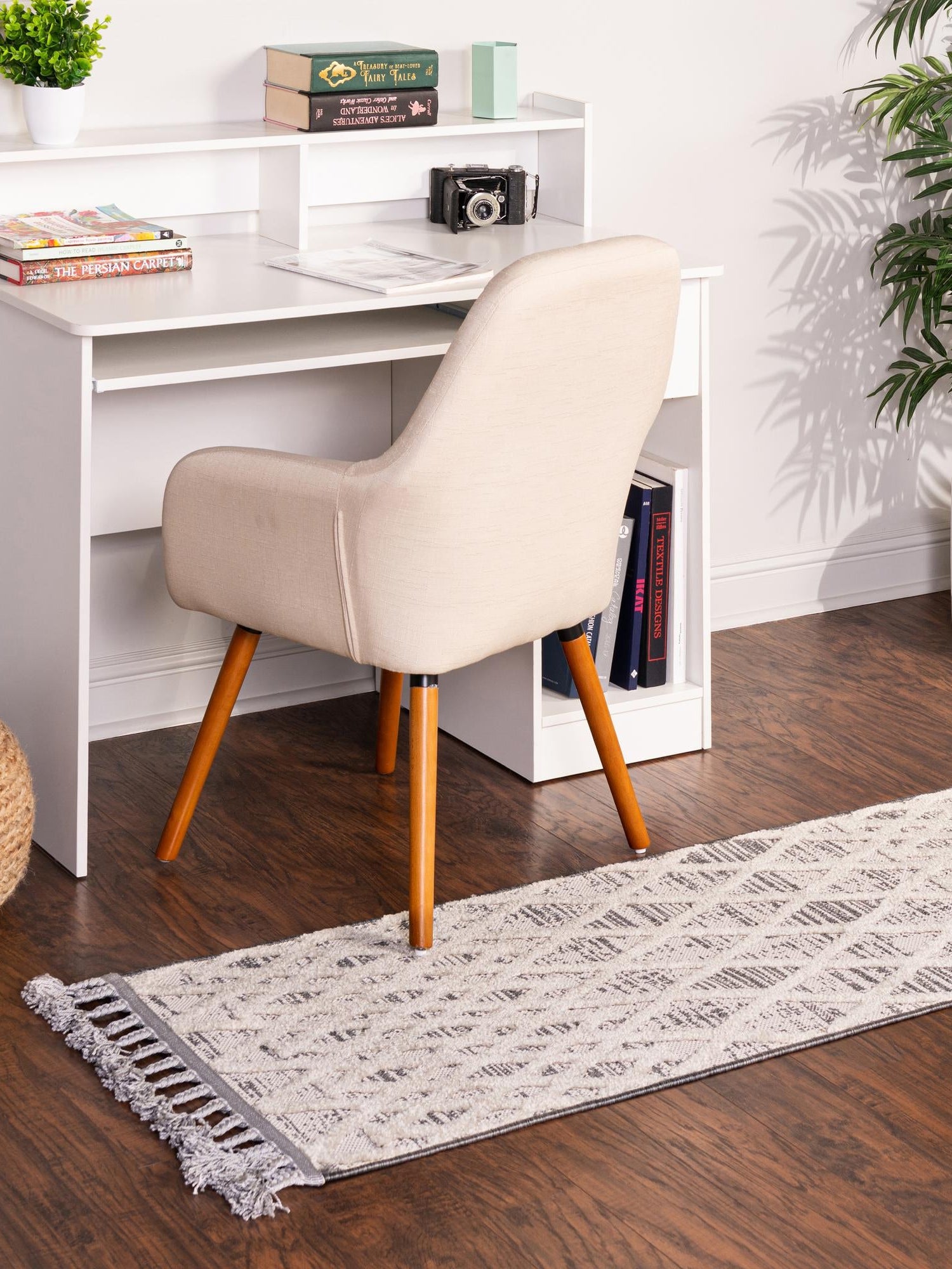 Gray 2' 7 x 12' Arlo Runner Area Rug 100% Polypropylene With Cotton Backing Easy Clean Indoor Living Room Bedroom Dining Office Carpet for Sale at Rug Engine