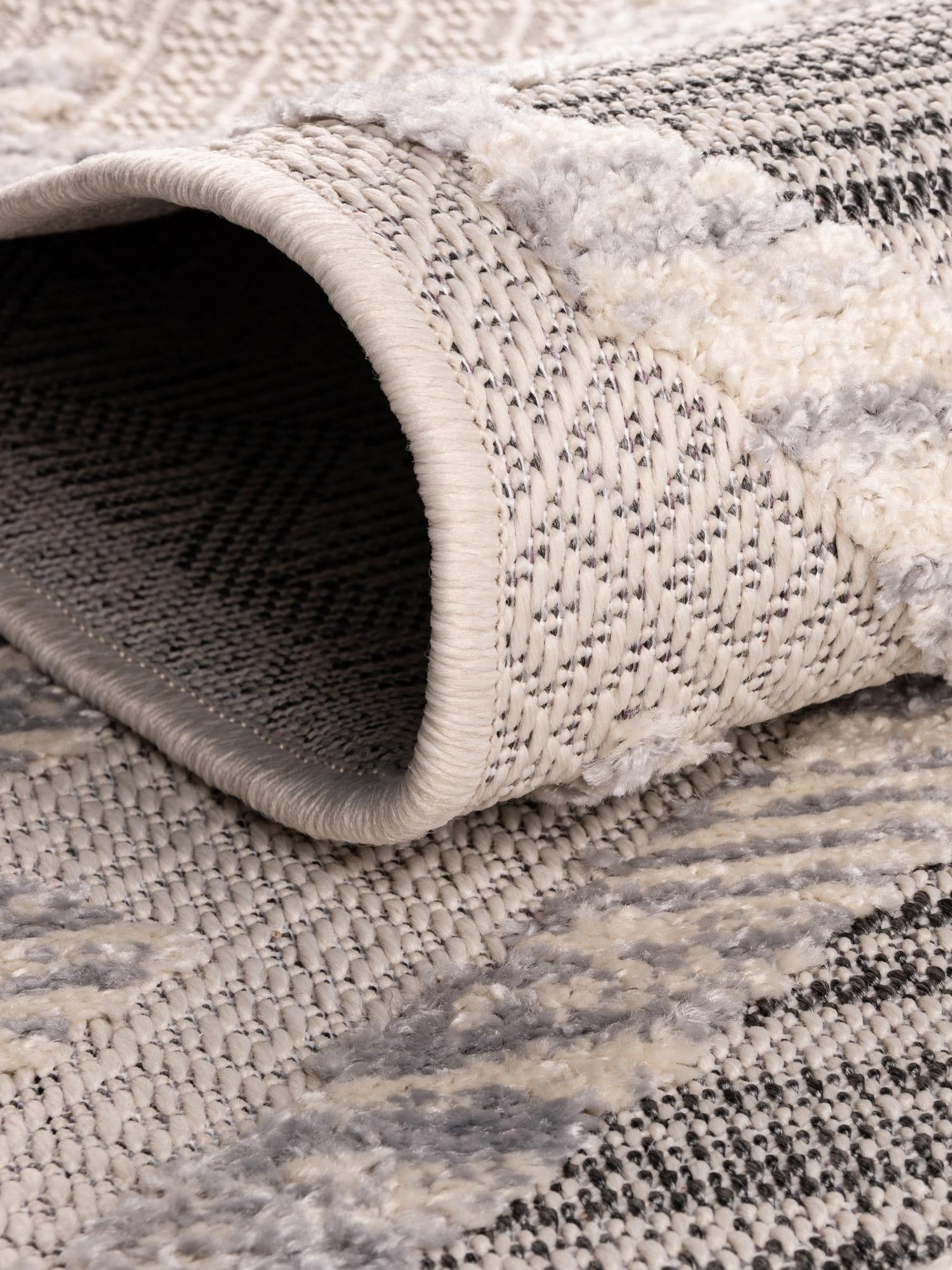 Sandy Beige 7' 10 x 7' 10 Arlo Square Area Rug 100% Polypropylene With Cotton Backing Easy Clean Indoor Living Room Bedroom Dining Office Carpet for Sale at Rug Engine