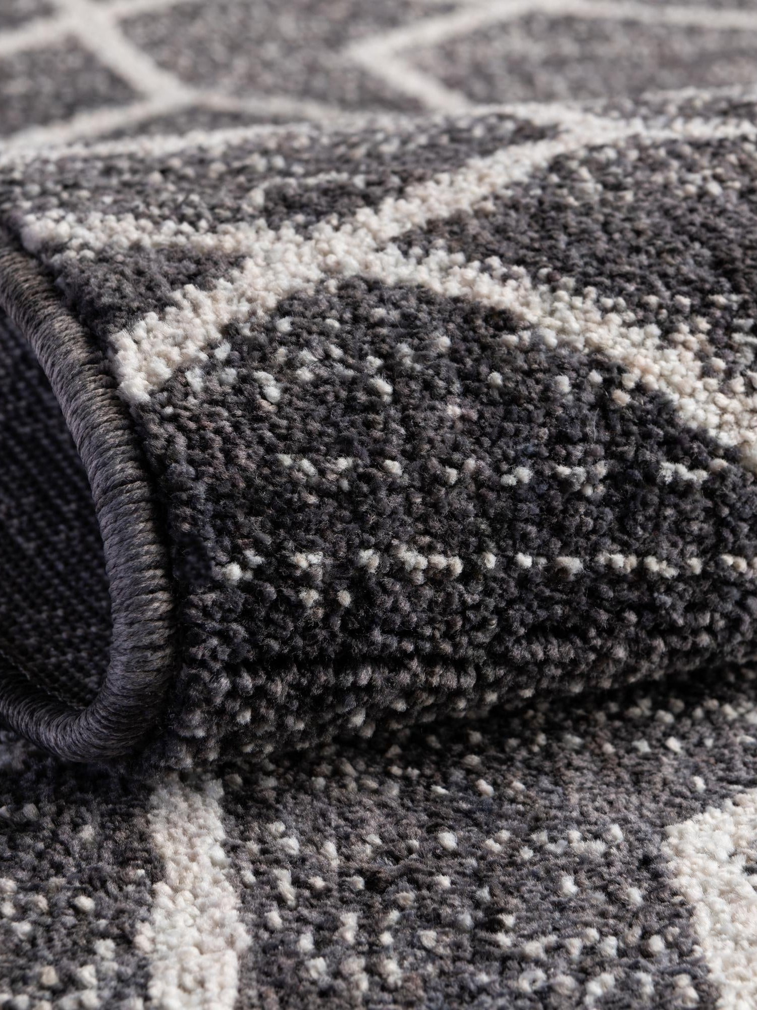 Charcoal Gray 7' x 7' Eco Trellis Round Area Rug 100% Recycled Space Dyed Polyester With Cotton Backing Geometric Pattern Eco-Friendly Carpet for Sale at Rug Engine