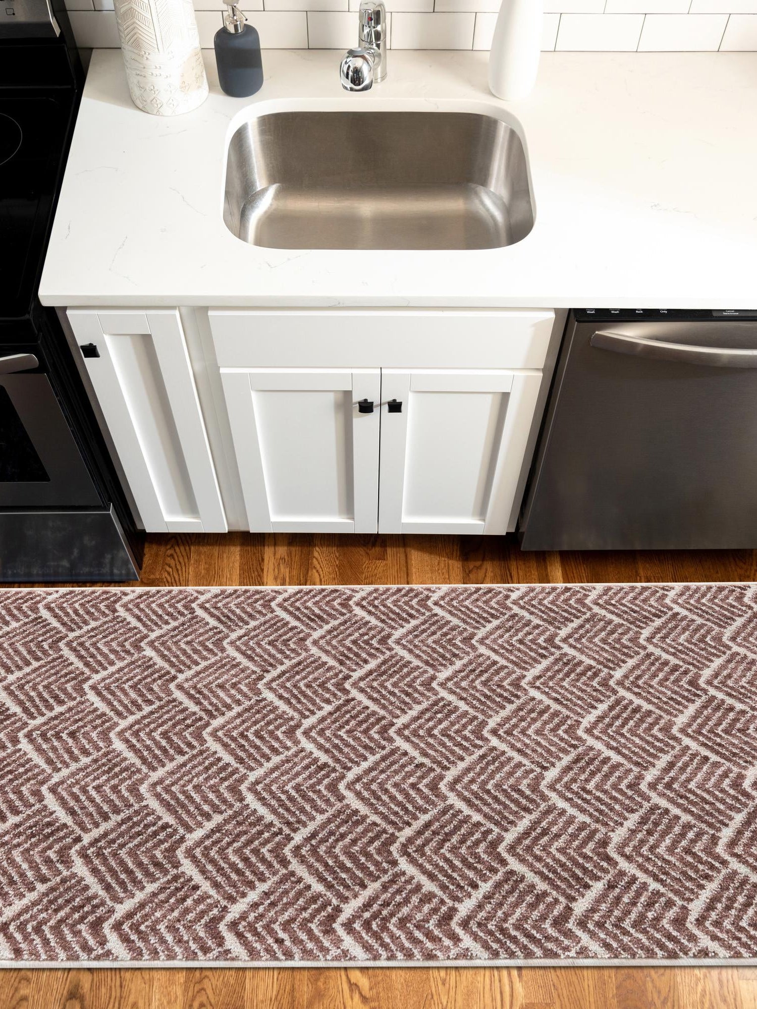 Dusty Rose 2' 7 x 12' Eco Trellis Runner Area Rug 100% Recycled Space Dyed Polyester With Cotton Backing Geometric Pattern Eco-Friendly Carpet for Sale at Rug Engine