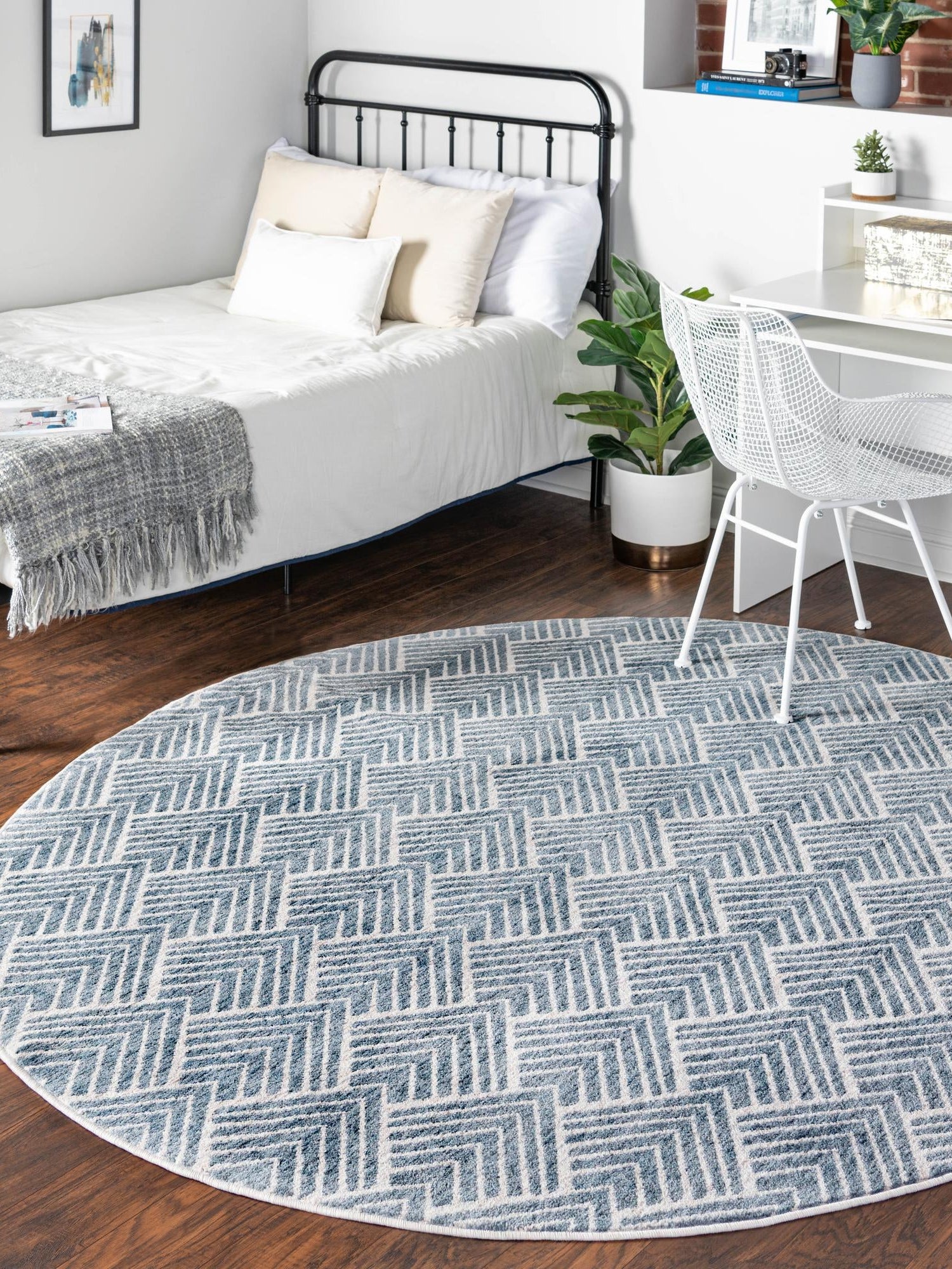 Harbor Blue 3' 3 x 3' 3 Eco Trellis Round Area Rug 100% Recycled Space Dyed Polyester With Cotton Backing Geometric Pattern Eco-Friendly Carpet for Sale at Rug Engine