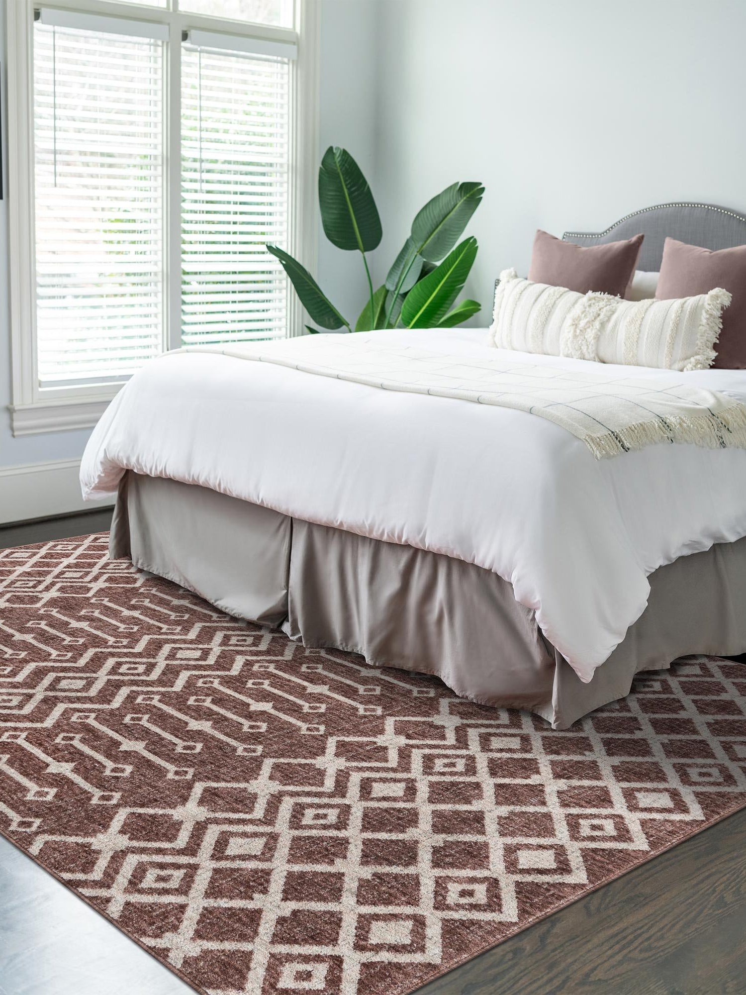 Dusty Rose 4' x 6' Eco Trellis Rectangle Area Rug 100% Recycled Space Dyed Polyester With Cotton Backing Geometric Pattern Eco-Friendly Carpet for Sale at Rug Engine