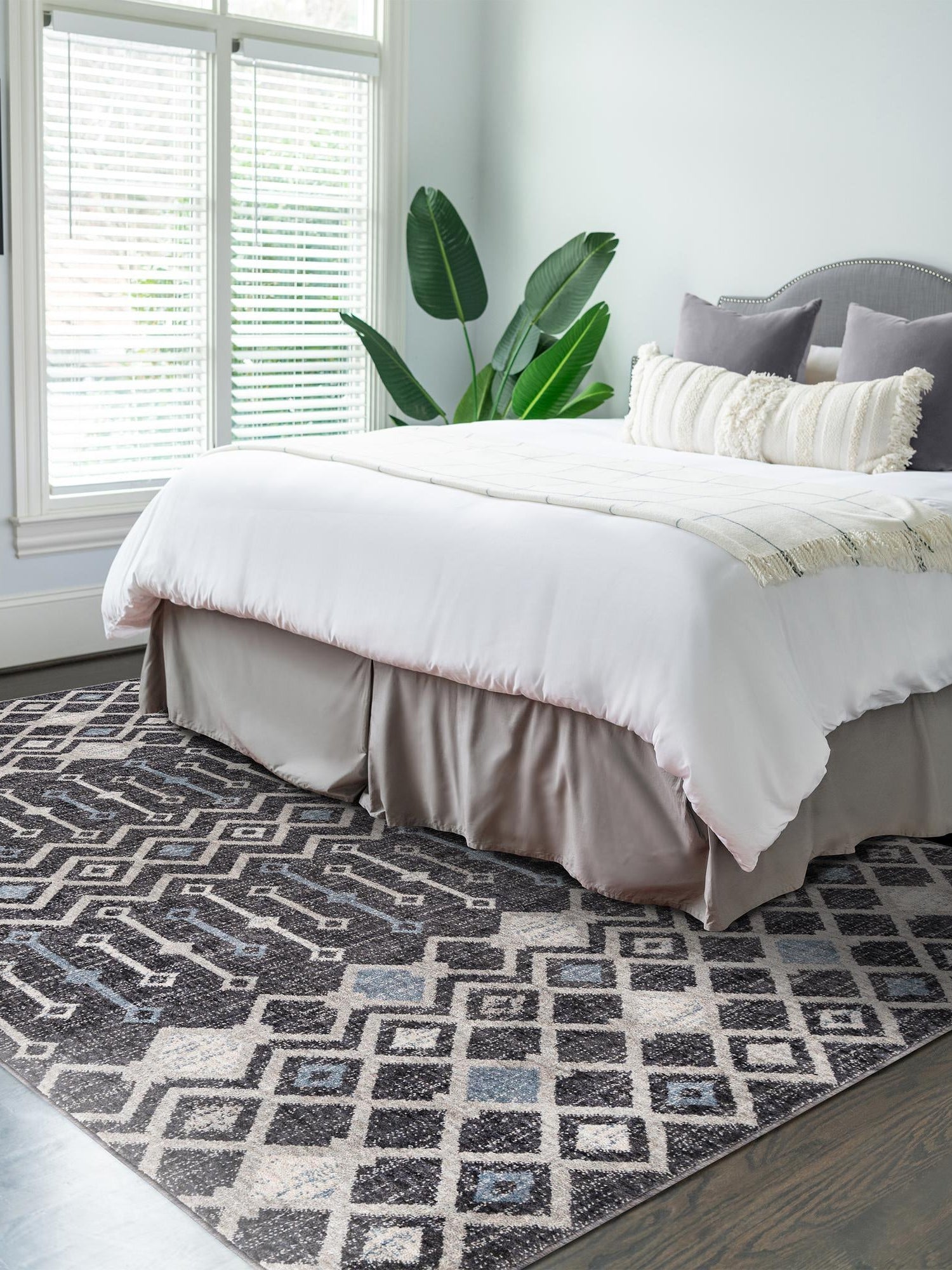 Charcoal Gray 10' x 13' Eco Trellis Rectangle Area Rug 100% Recycled Space Dyed Polyester With Cotton Backing Geometric Pattern Eco-Friendly Carpet for Sale at Rug Engine