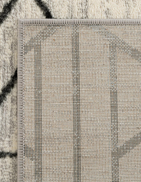White 5' 3 x 5' 3 Matrix Trellis Octagon Area Rug 100% Polyester Geometric Pattern Modern Carpet for Living, Dining, Bedroom, Office for Sale at Rug Engine