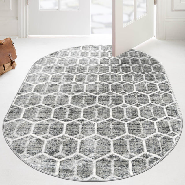Grey 5' 3 x 8' Matrix Trellis Oval Area Rug 100% Polyester Geometric Pattern Modern Carpet for Living, Dining, Bedroom, Office for Sale at Rug Engine