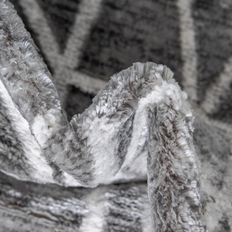 Gray 5' 3 x 5' 3 Matrix Trellis Octagon Area Rug 100% Polyester Geometric Pattern Modern Carpet for Living, Dining, Bedroom, Office for Sale at Rug Engine