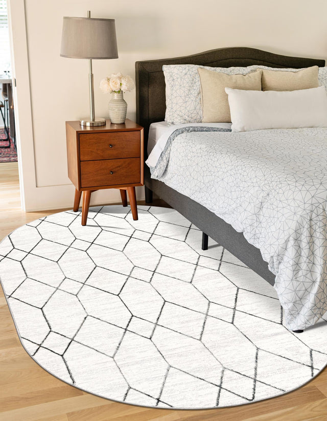 White 5' 3 x 8' Matrix Trellis Oval Area Rug 100% Polyester Geometric Pattern Modern Carpet for Living, Dining, Bedroom, Office for Sale at Rug Engine