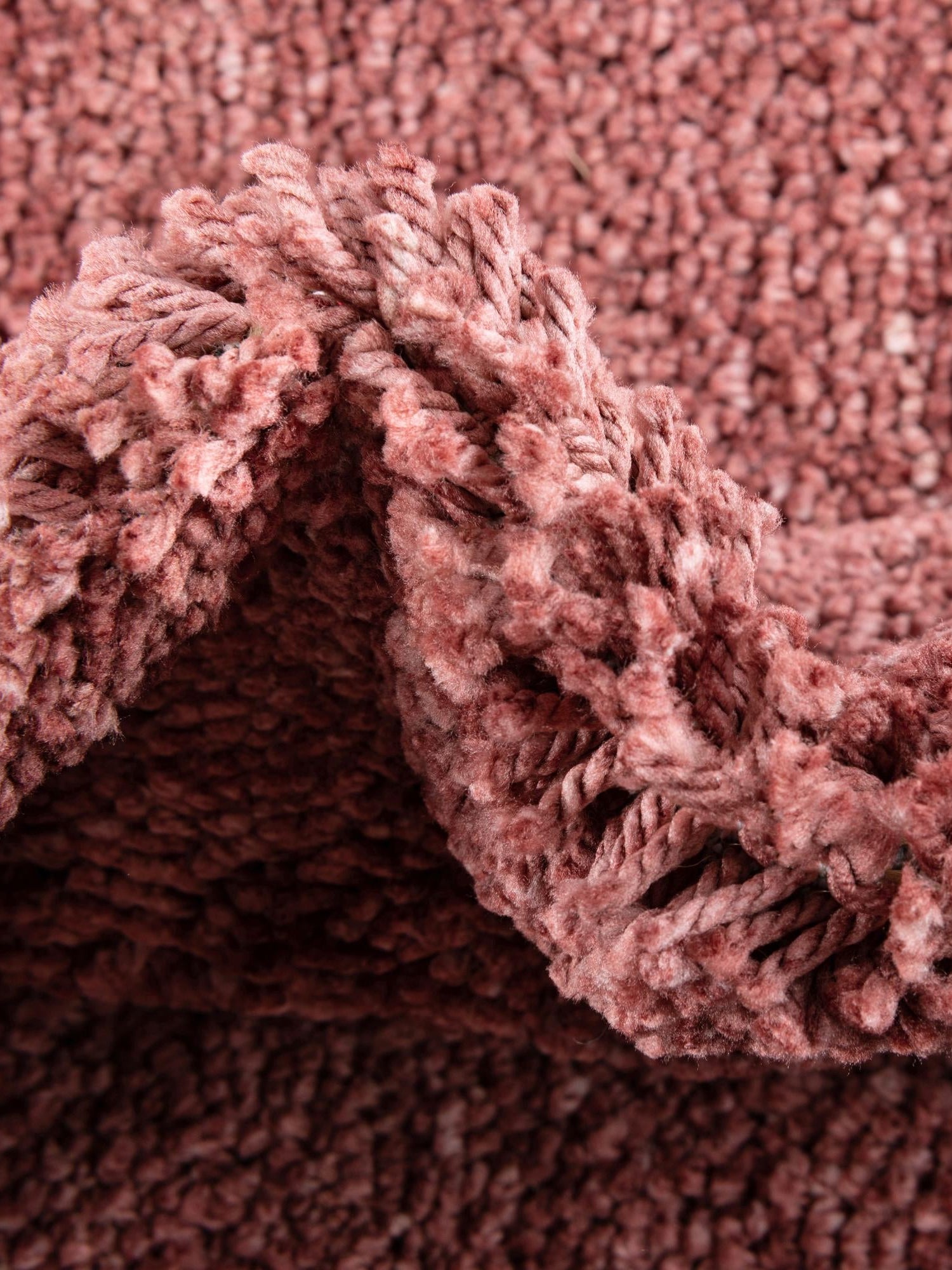 Pomegranate Red 7' 10 x 7' 10 Jill Zarin Shaggy Chic Square Area Rug Thick Soft Touch Fluffy & Plush Shaggy Pile 100% Polyester (Space-Dyed Yarn) With Jute Backing  Carpet for Sale at Rug Engine