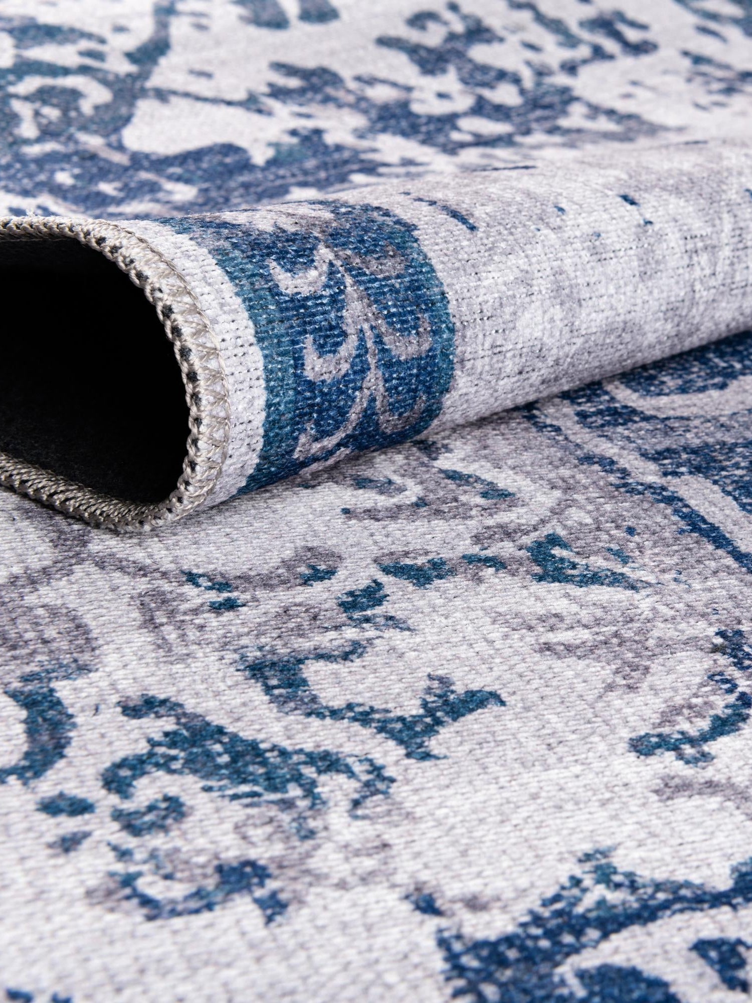 Washable Gray Blue 2' x 3' 1 Renaissance Rectangle Area Rug Easy to Clean Stain Resistant & Durable