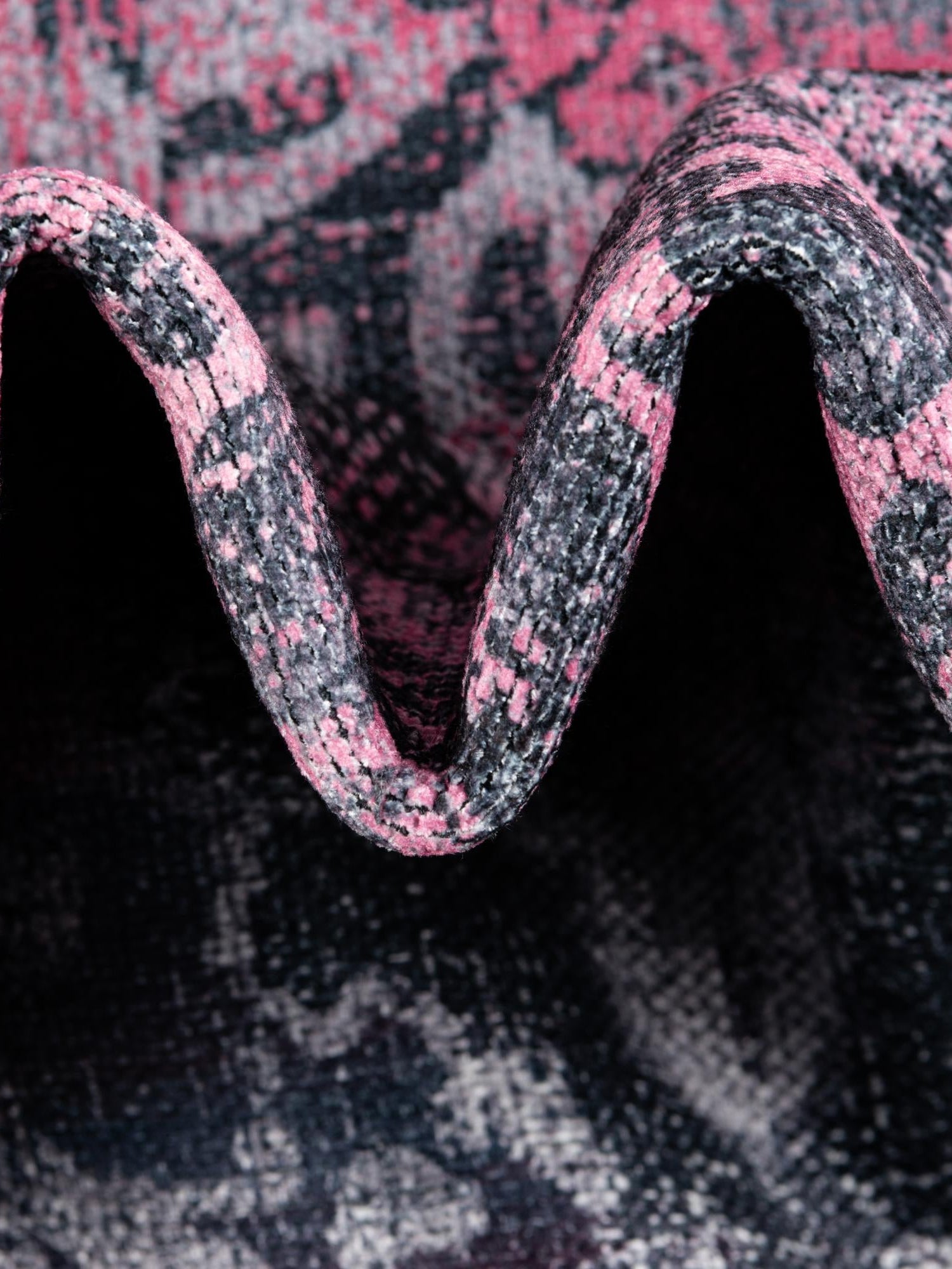 Washable Antique Rose 9' 2 x 12' Renaissance Rectangle Area Rug Easy to Clean Stain Resistant & Durable