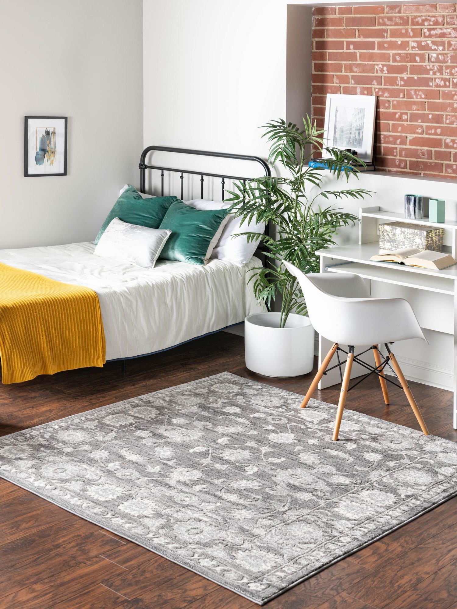 Gray 10' x 10' Boston Square Area Rug 55% Polypropylene & 45% Polyester Easy Clean Traditional Classical Carpet for Contemporary Living Dining Room Office Space for Sale at Rug Engine