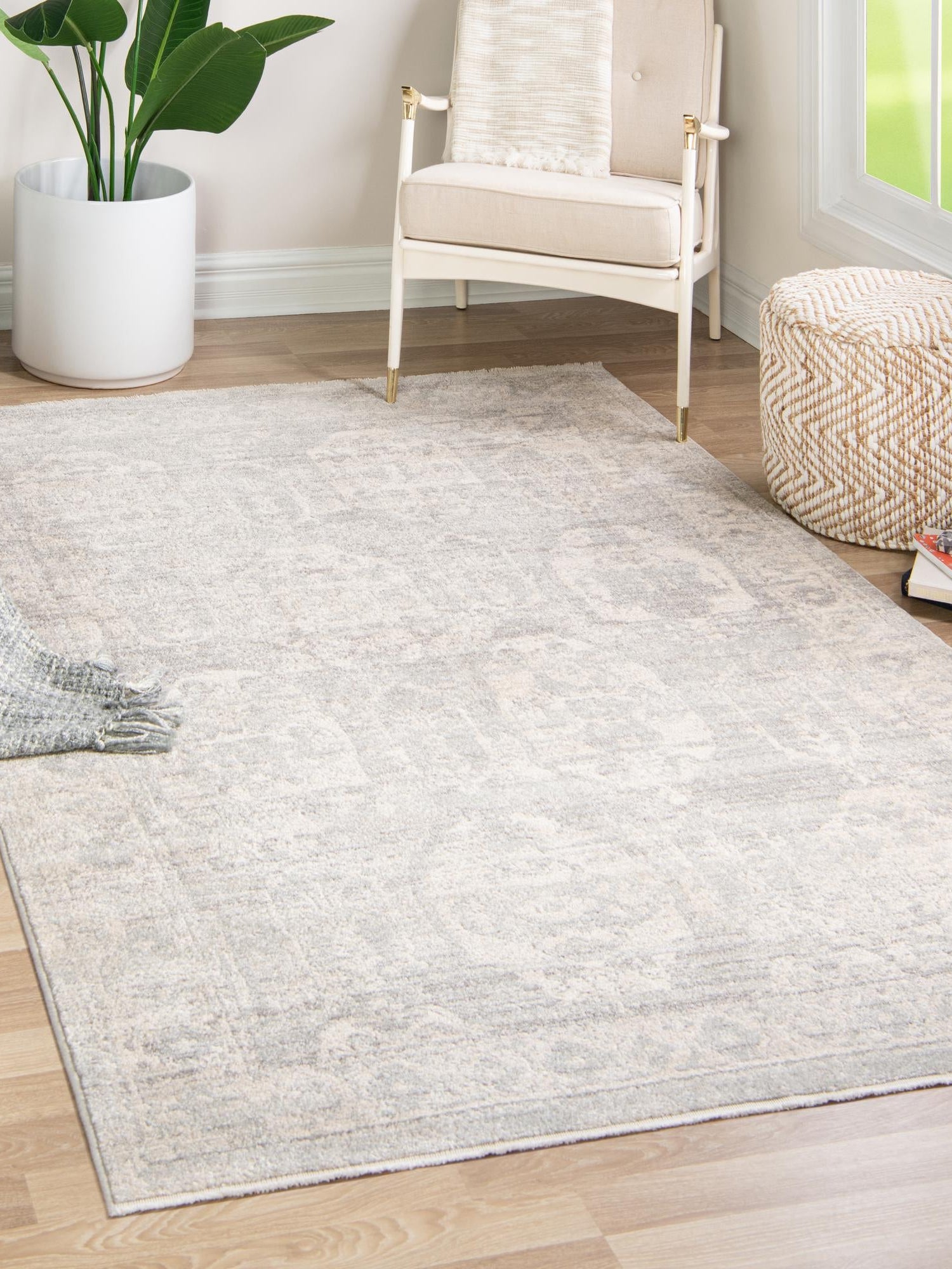 Gray 2' 11 x 5' 3 Lola Rectangle Area Rug Polypropylene With Jute Backing Traditional Pattern Easy Clean Carpet for Home Interior Design for Sale at Rug Engine