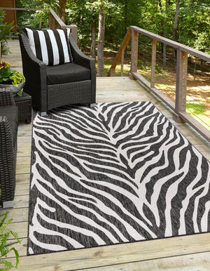 White 4' 1 x 6' 1 Outdoor Safari Rectangle Area Rug Weather Resistant for Patio, Deck, Terrace, Balcony, Porch Animal Print Wildlife Nature Carpet for Sale at Rug Engine