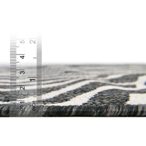 White 3' 1 x 5' 3 Outdoor Safari Rectangle Rug