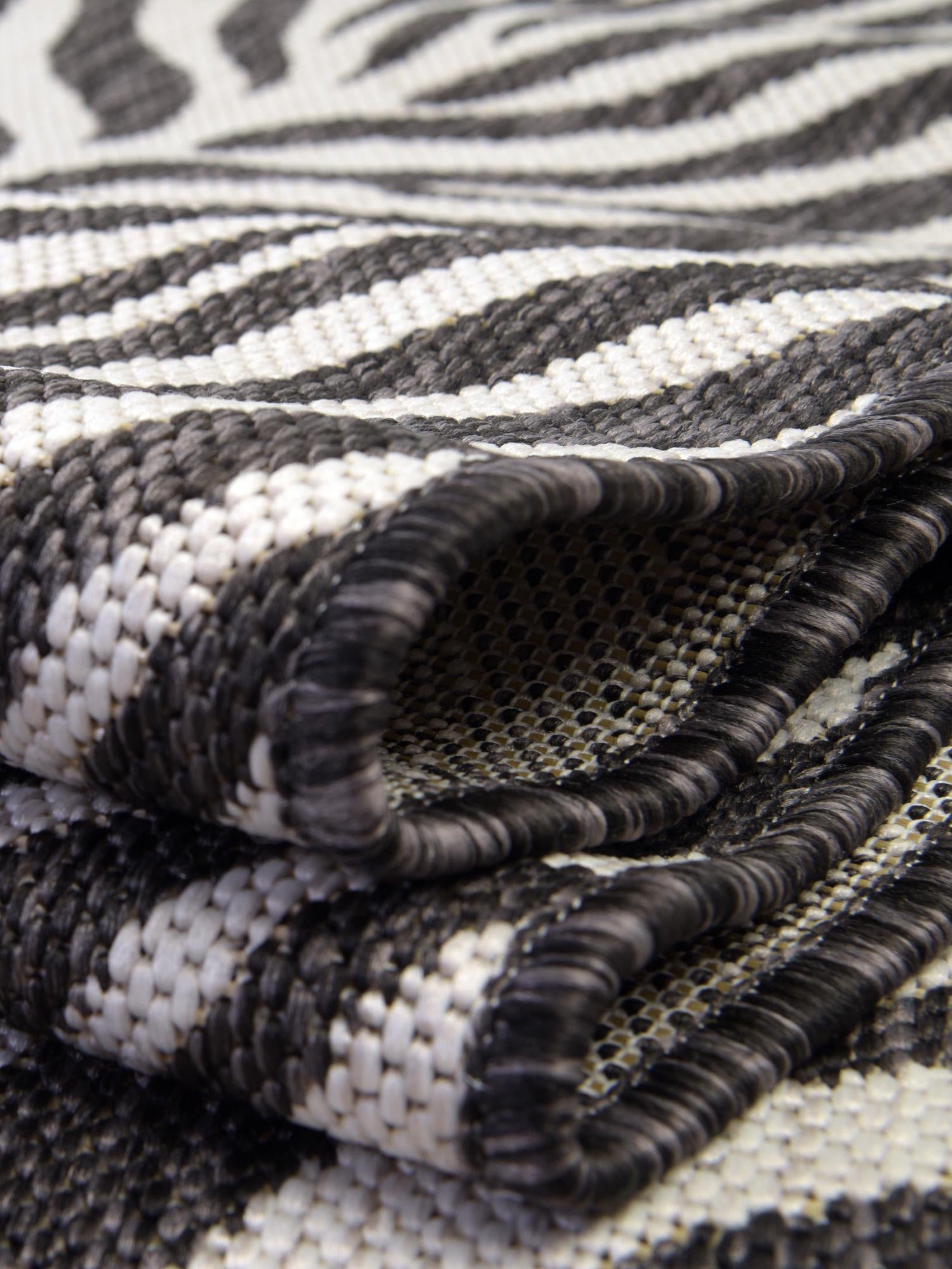 White 9' x 12' Outdoor Safari Rectangle Area Rug Weather Resistant for Patio, Deck, Terrace, Balcony, Porch Animal Print Wildlife Nature Carpet for Sale at Rug Engine