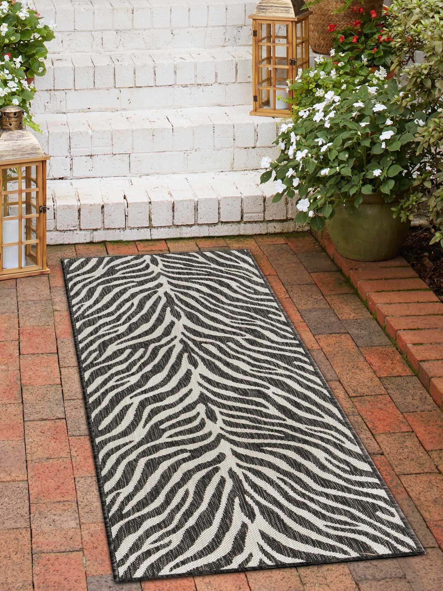 White 2' 7 x 10' Outdoor Safari Runner Area Rug Weather Resistant for Patio, Deck, Terrace, Balcony, Porch Animal Print Wildlife Nature Carpet for Sale at Rug Engine
