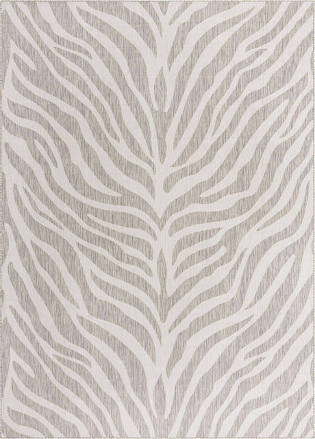 Gray 8' x 11' Outdoor Safari Rectangle Rug