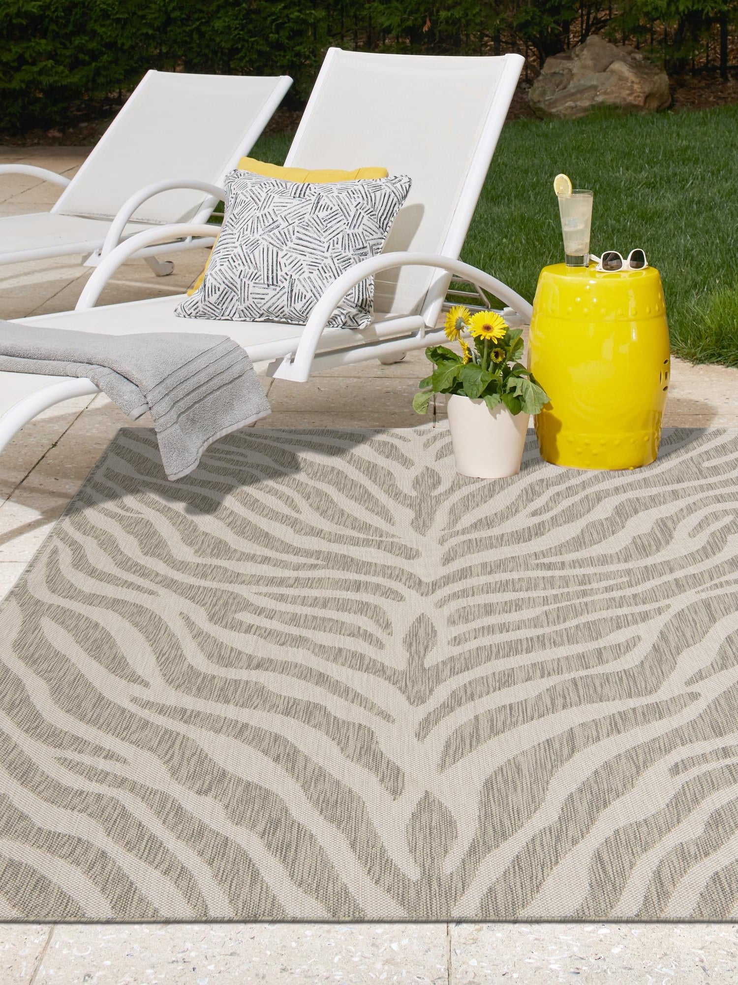 Gray 4' 1 x 6' 1 Outdoor Safari Rectangle Area Rug Weather Resistant for Patio, Deck, Terrace, Balcony, Porch Animal Print Wildlife Nature Carpet for Sale at Rug Engine
