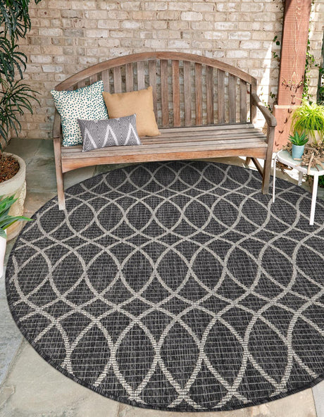 Charcoal 10' x 10' Outdoor Trellis Round Rug