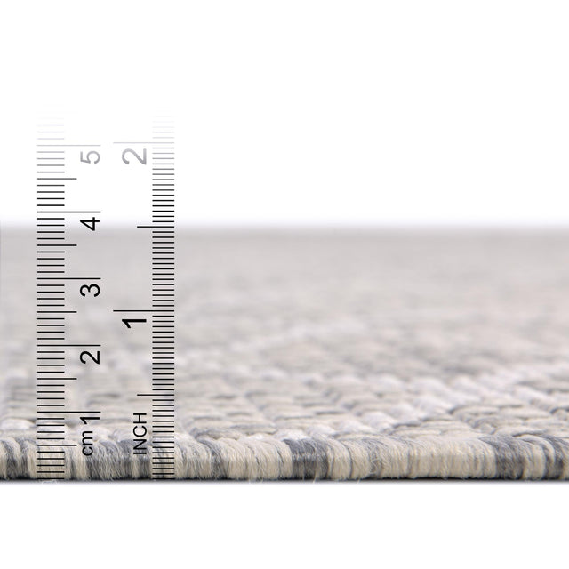 Light Gray 4' 1 x 4' 1 Outdoor Trellis Round Area Rug Weather Resistant for Patio, Deck, Terrace, Balcony, Porch Geometric Design Water Safe Outside Carpet for Sale at Rug Engine