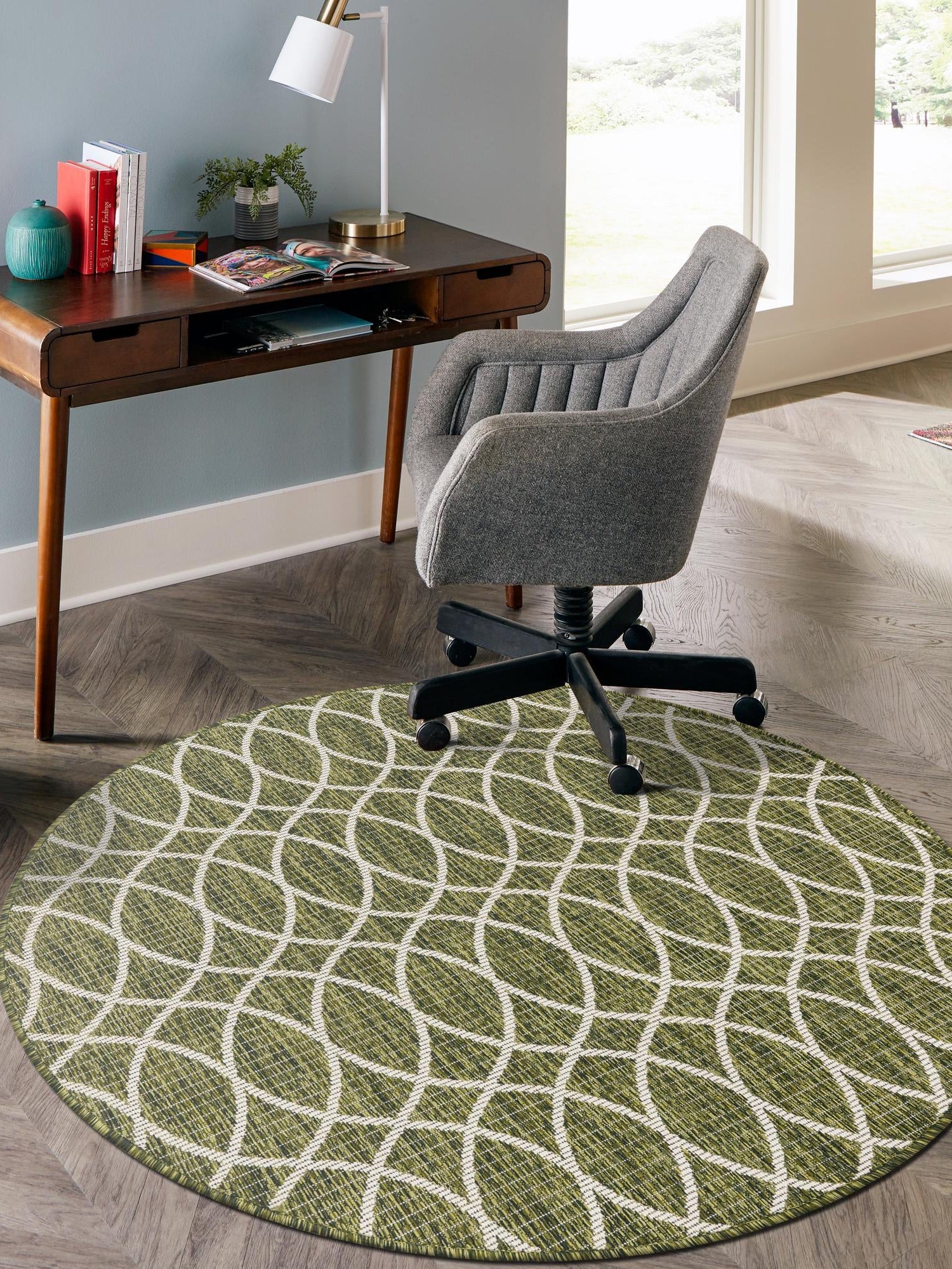 Green 4' 1 x 4' 1 Outdoor Trellis Round Area Rug Weather Resistant for Patio, Deck, Terrace, Balcony, Porch Geometric Design Water Safe Outside Carpet for Sale at Rug Engine
