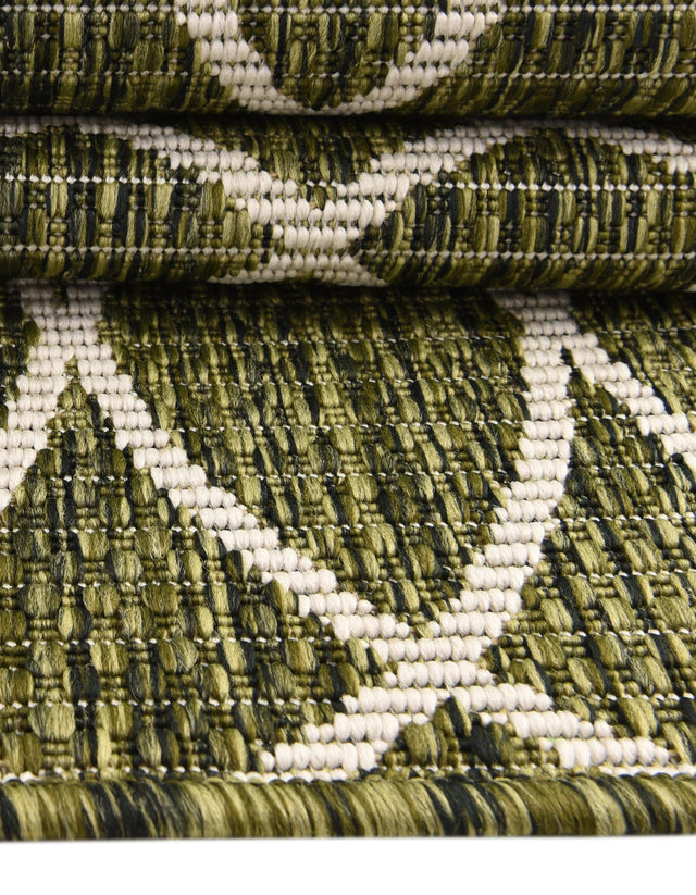 Green 3' 1 x 3' 1 Outdoor Trellis Round Area Rug Weather Resistant for Patio, Deck, Terrace, Balcony, Porch Geometric Design Water Safe Outside Carpet for Sale at Rug Engine